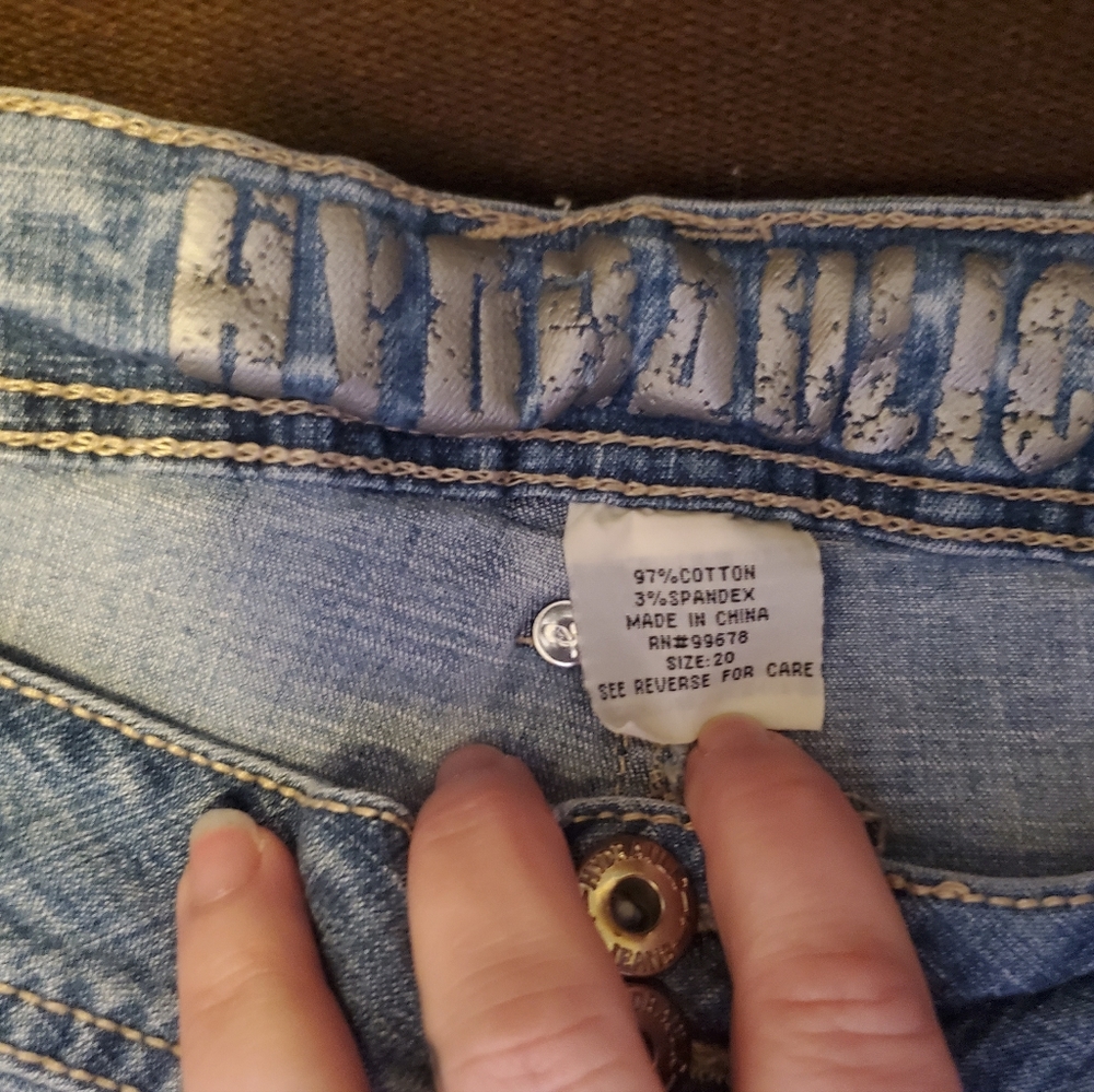 Universal Thread Jean shorts - Picture 5 of 7